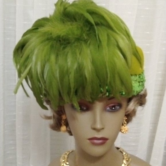 Vintage USA Stewardess Women Hat With plumes/Feathers Sequins - Picture 2 of 16